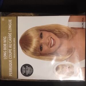 Long Bob Wig in Blonde